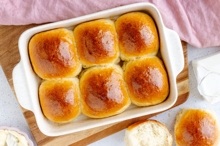 Milchbrötchen mit Trockenhefe