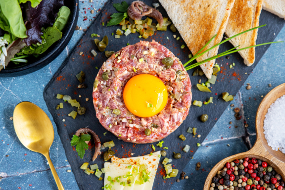 Rindertatar das klassische Rezept