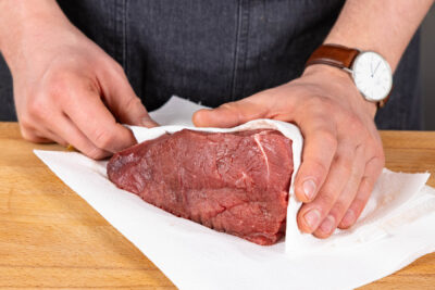 Rindfleisch abtupfen