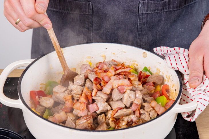 Fleisch dazugeben