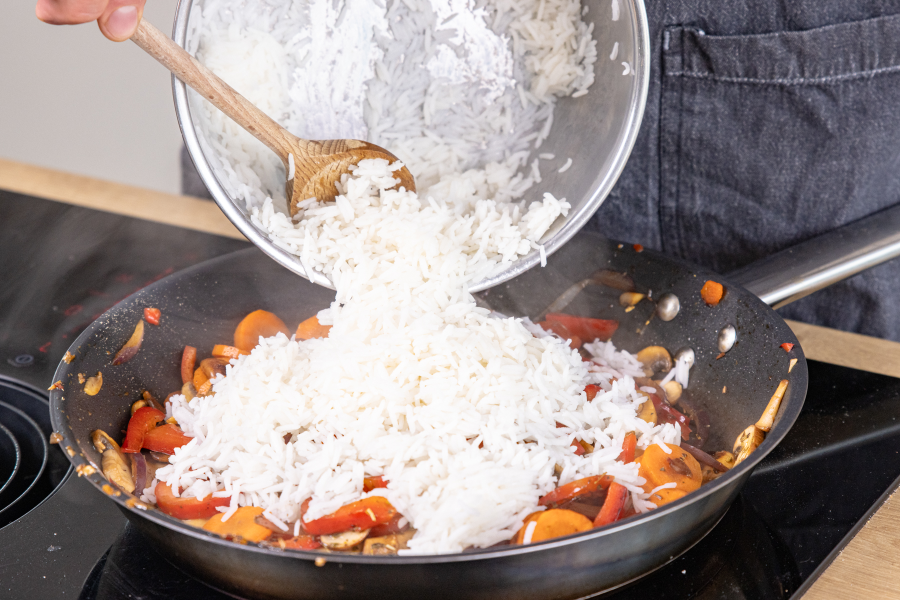 Schnelle Reispfanne mit Gemüse | Rezept