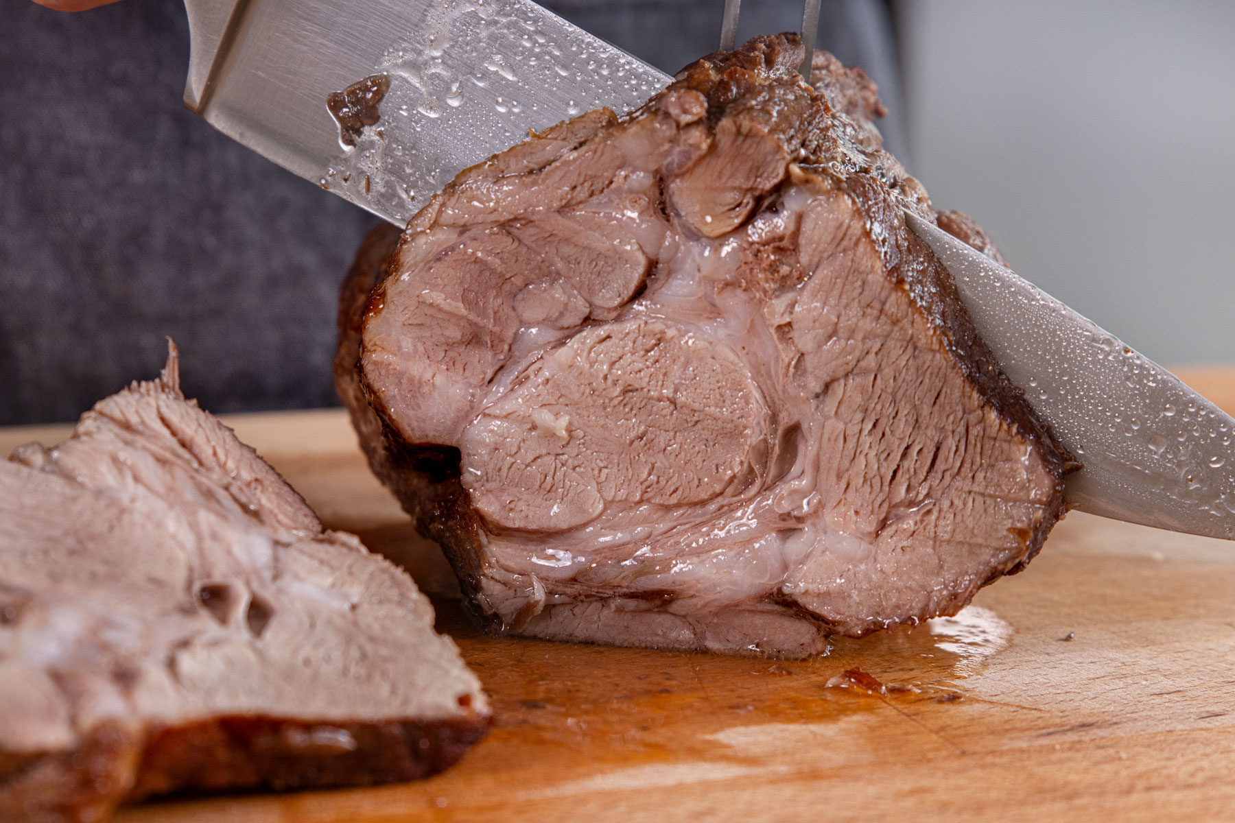 Klassischer Schweinebraten im Backofen | Rezept