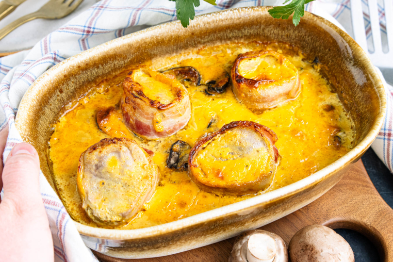 Schweinelendchen in Champignon-Rahmsauce | Rezept - eat.de