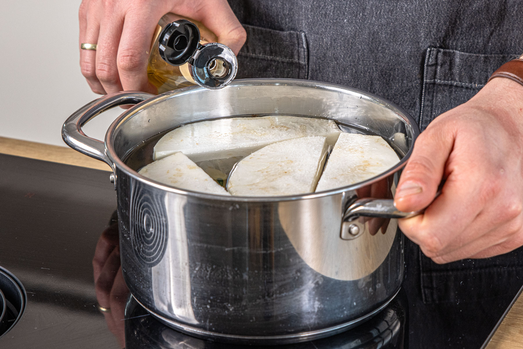 Selleriesalat nach Omas Rezept Selleriesalat nach Omas Rezept