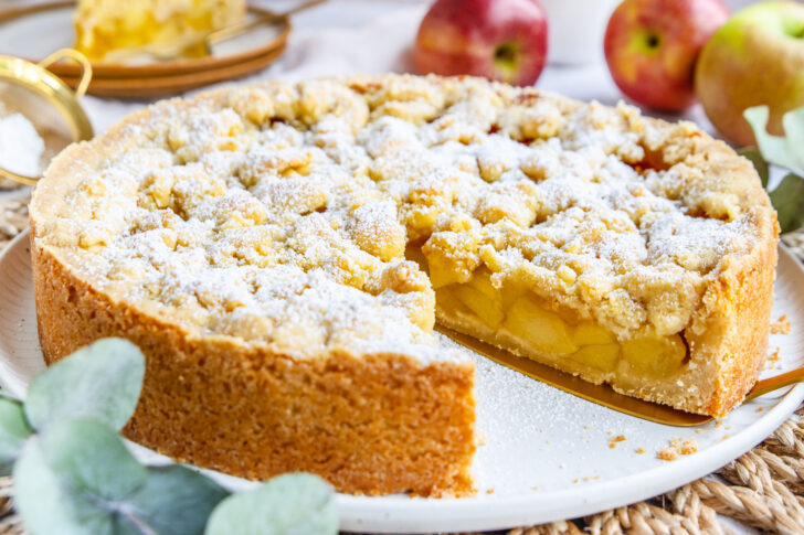 Veganer Apfelkuchen mit Streuseln