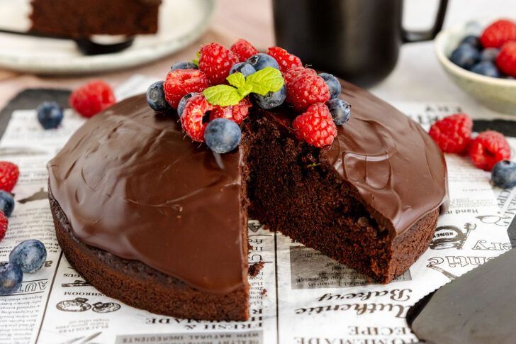 Veganer Schokokuchen ohne Ei und Milch