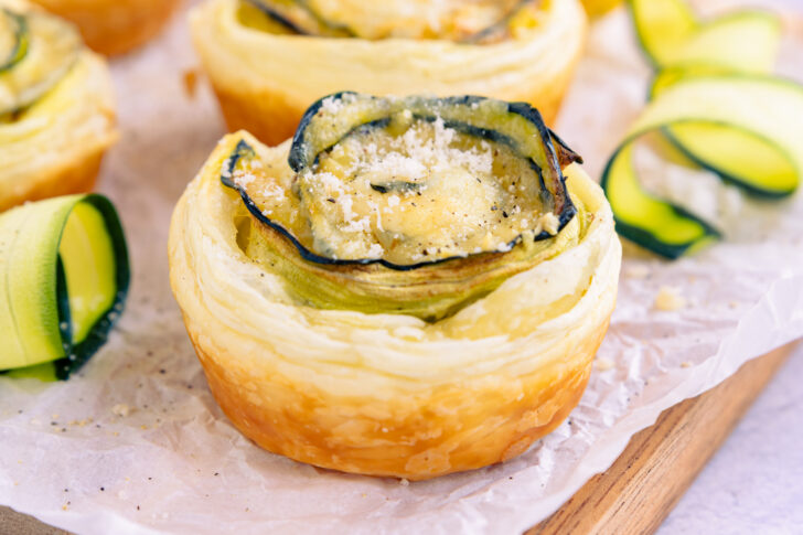 Zucchini-Rose frisch aus dem Ofen