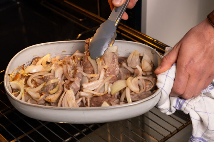 Das Fleisch einmal wenden.