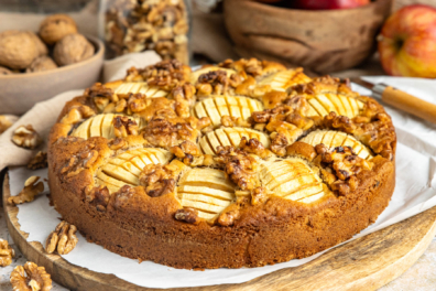 Apfelkuchen mit Walnuss