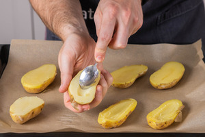Kartoffeln ausschälen