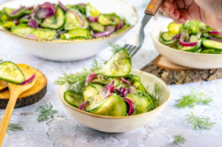 Gurkensalat mit Dill