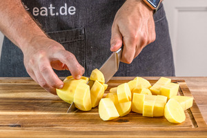 Kartoffeln würfeln