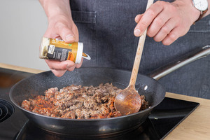 Hackfleisch würzen