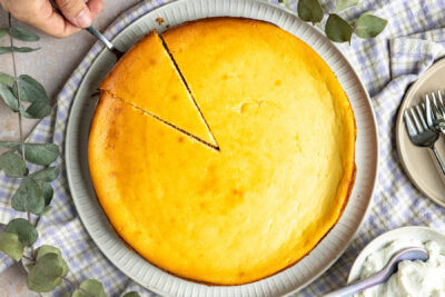 Schneller saftiger Kuchen mit Quark: einfach lecker