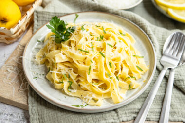 Zitronennudeln: Pasta al Limone