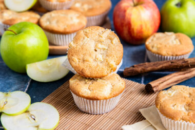 fertige Apfel-Zimt-Muffins