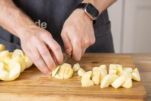 Äpfel würfeln
