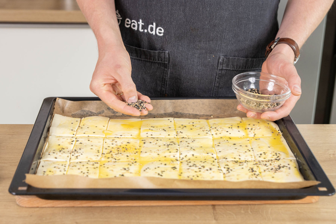 Gefüllte Blätterteigtaschen mit Schinken-Käse