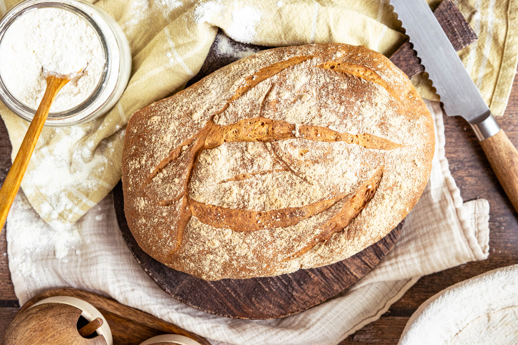 Dinkelbrot mit Trockenhefe selber backen | Rezept