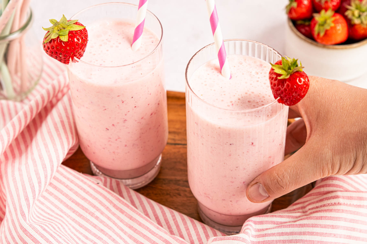 Erdbeer-Milchshake selber machen | Rezept