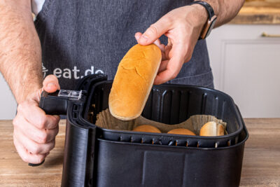 Brötchen im Airfryer aufbacken