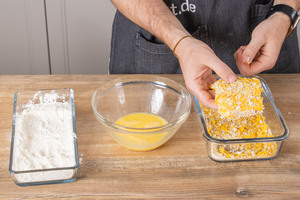 Fischfilet mit Panko umhüllen