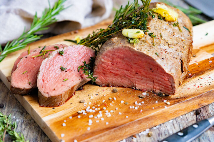 Rinderfilet im ganzen Braten.