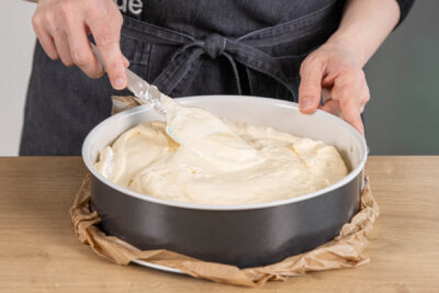 Biskuit für die Rumbombe backen