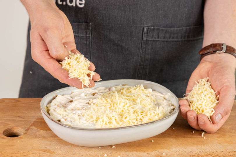 Sauerkrautauflauf mit Käse überbacken