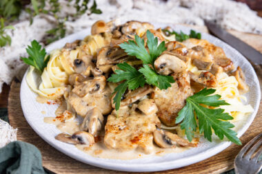 Schweinelendchen in Champignon-Rahmsauce