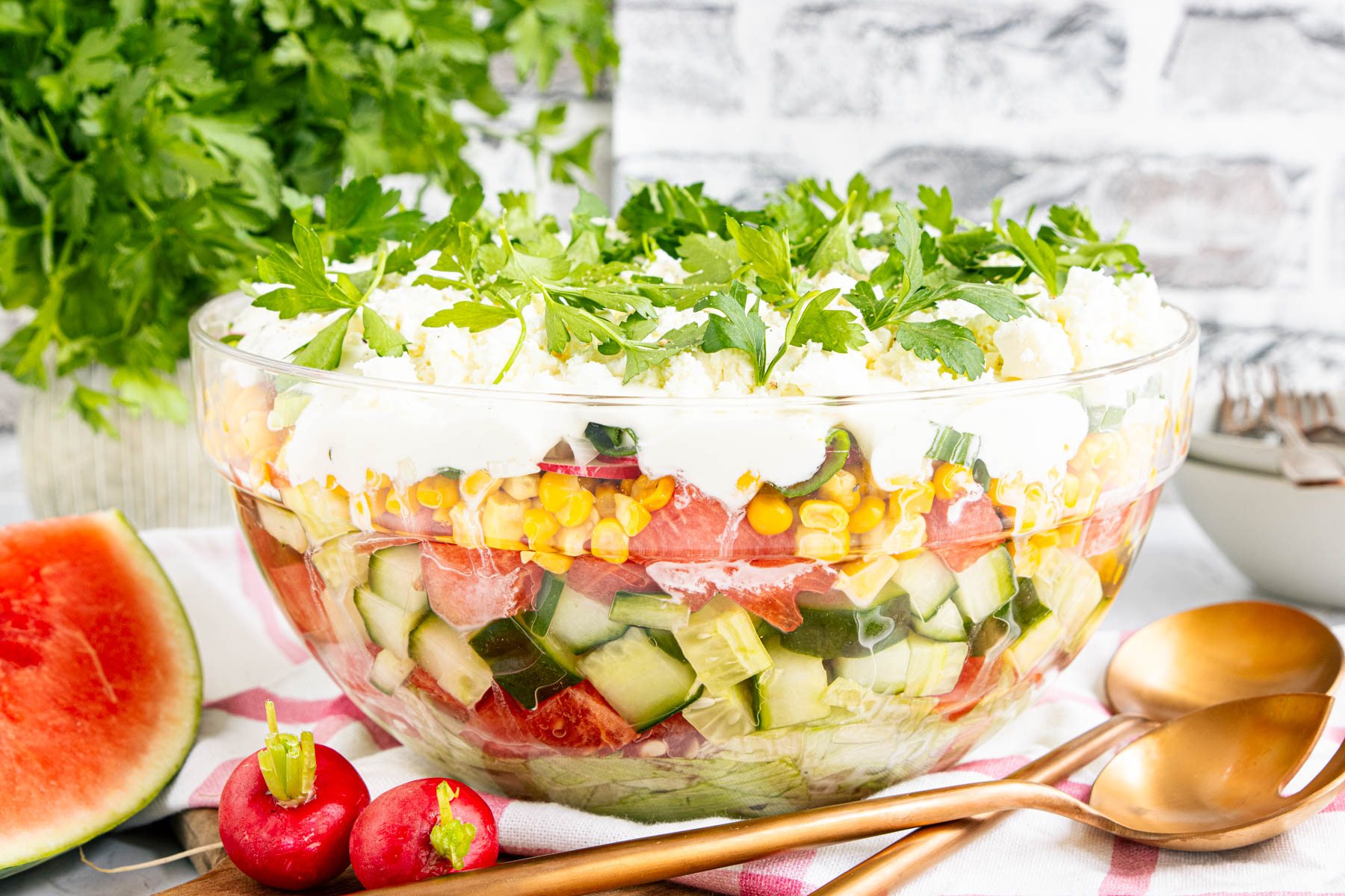 Sommer-Schichtsalat | Rezept
