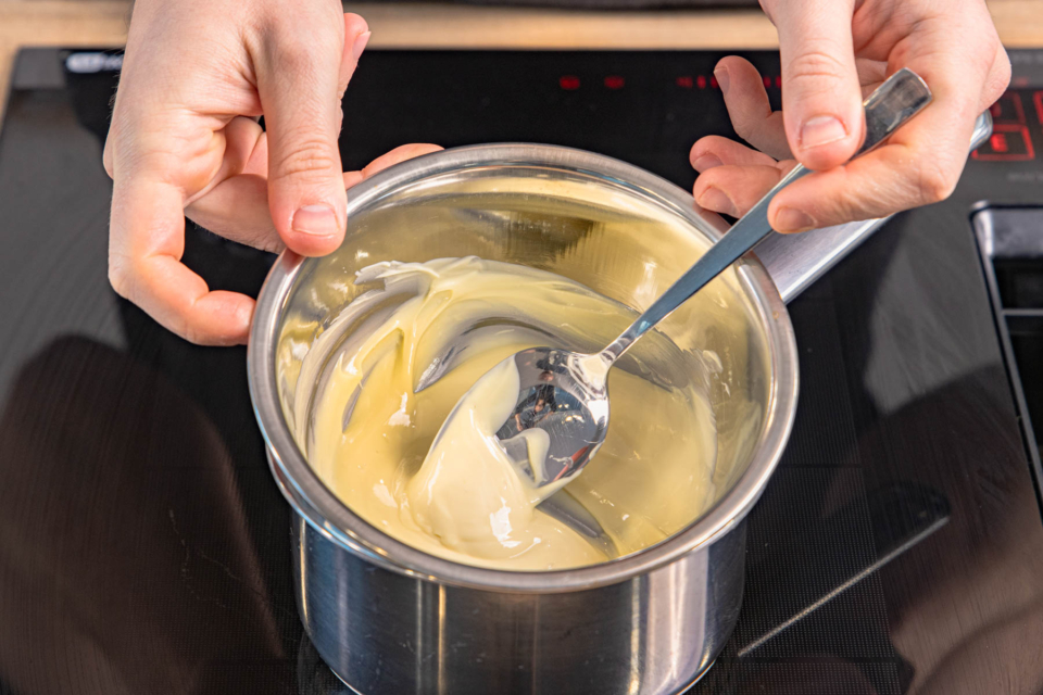 Weiße Mousse au Chocolat | Rezept