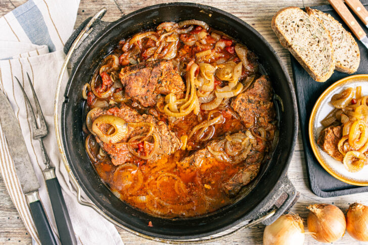 Zwiebelfleisch aus dem Durch Oven