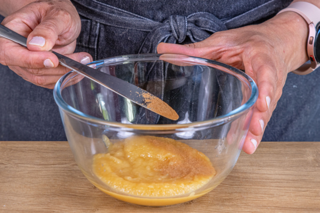 Blätterteigtaschen mit Apfelmus | Rezept