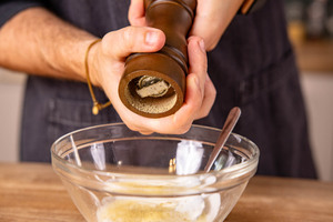 Joghurt-Dressing würzen