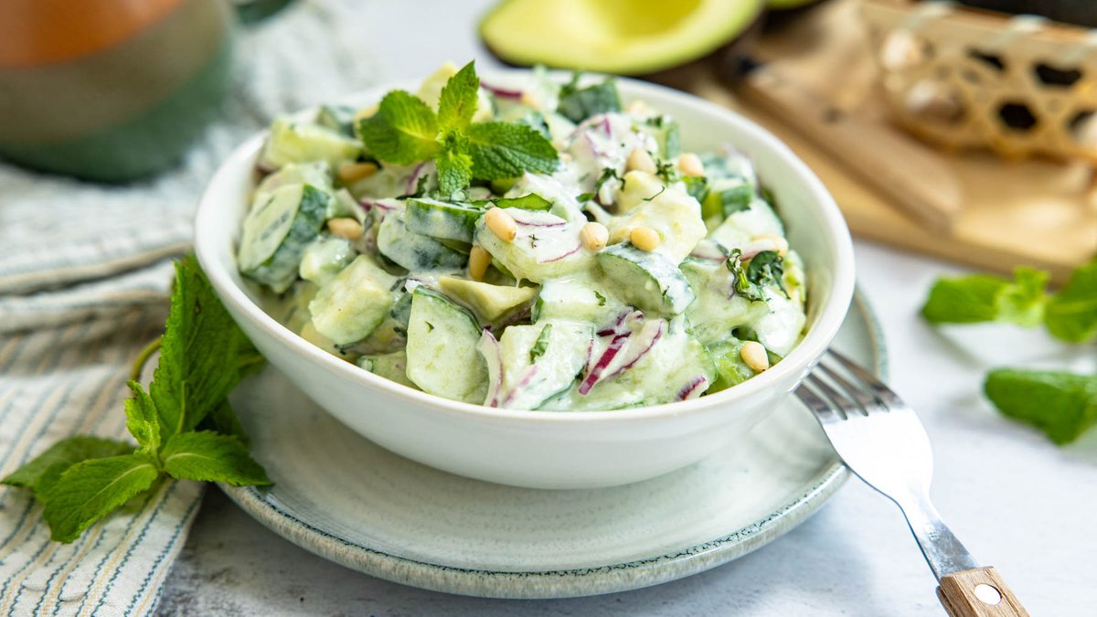 Gurken-Avocado-Salat | Rezept