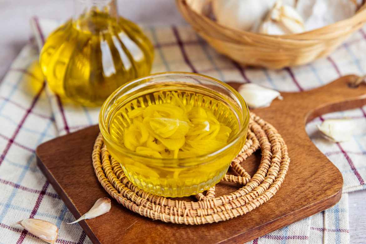 Knoblauch-Öl wie beim Italiener | Rezept