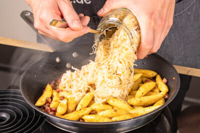 Sauerkraut hinzufügen