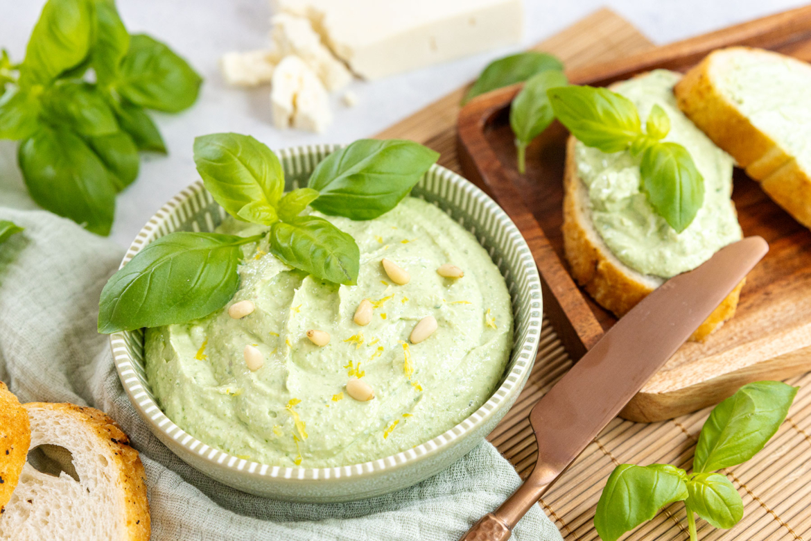Leichte Basilikumcreme | Rezept