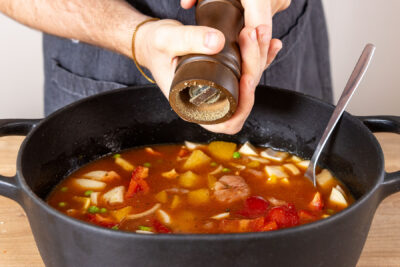 Ofensuppe würzen
