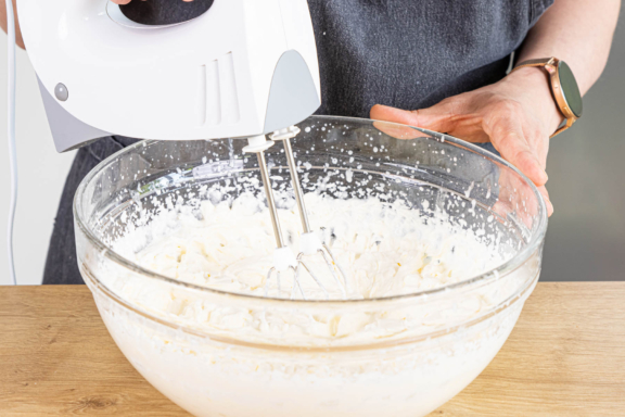 Pfirsich-Schmand-Kuchen | Rezept