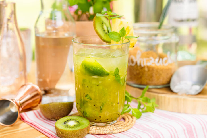 Kiwi Pineapple Mojito