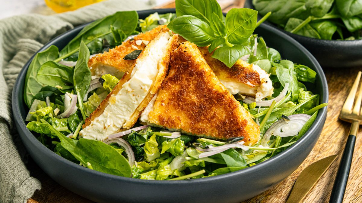Spinatsalat mit gebackenem Feta | Rezept