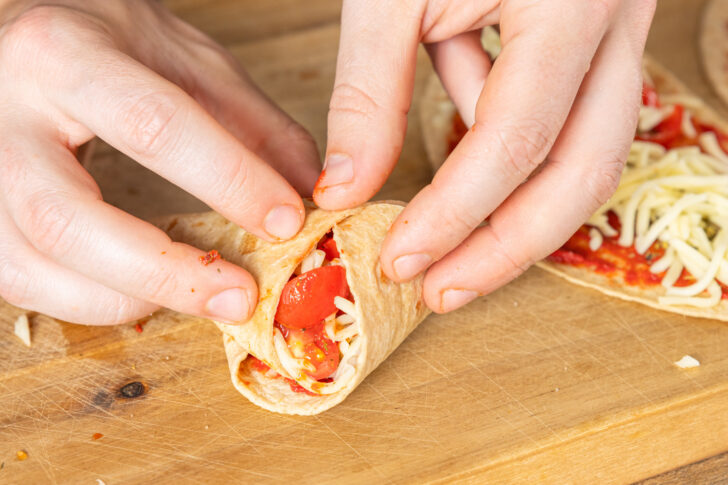 Tortilla-Tasche zusammen stecken