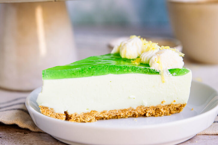 Ein Stück Wackelpudding-Torte