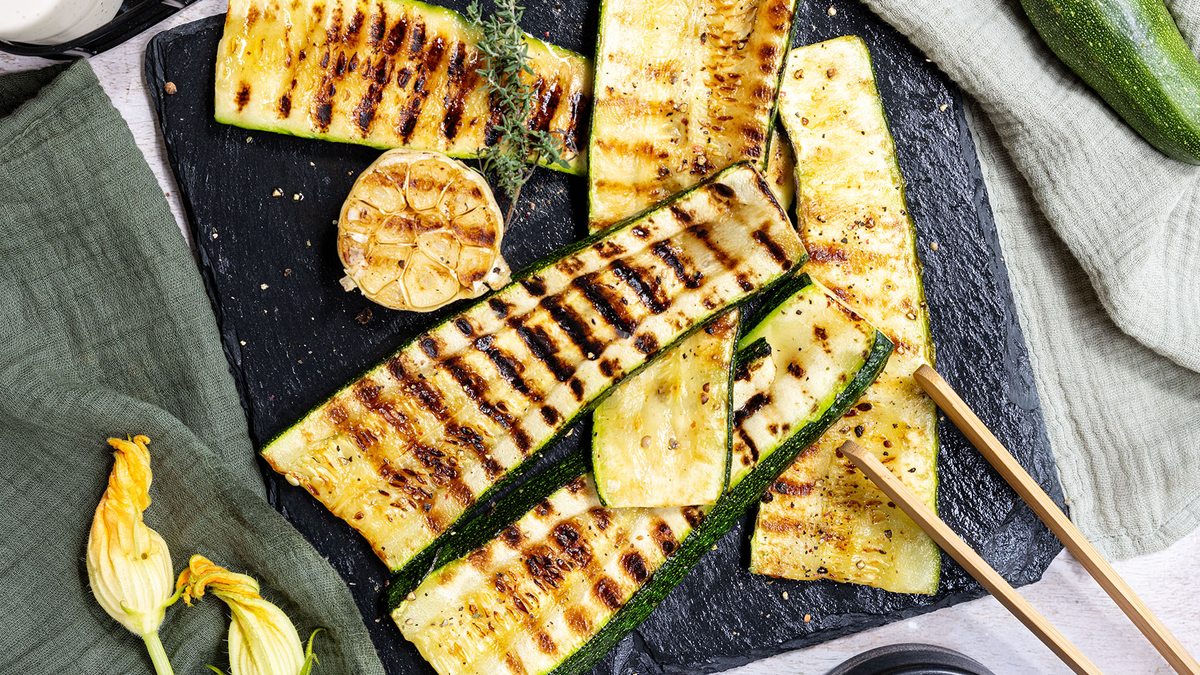 Zucchini perfekt grillen | Rezept