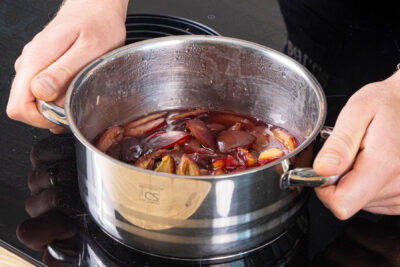 Zwetschgenkompott kochen
