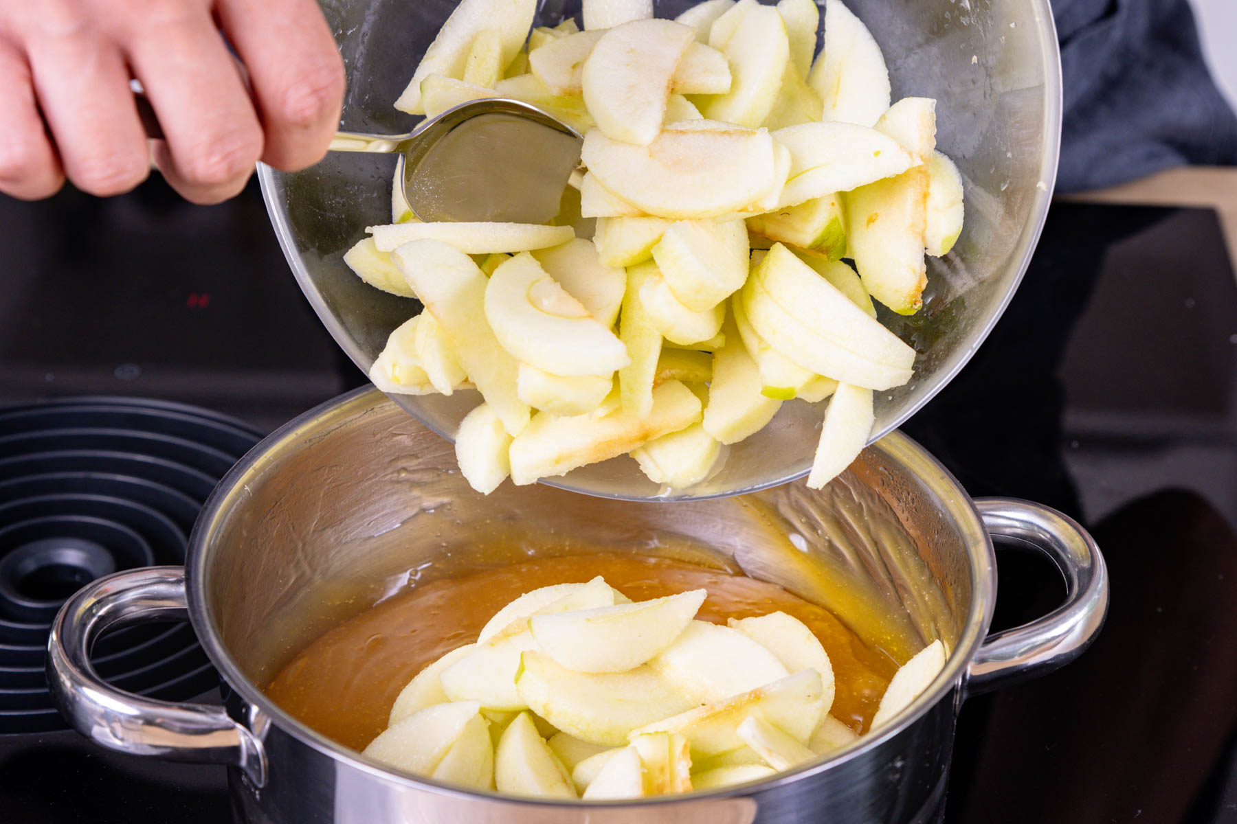 Apfel-Schmand-Torte: schnelles Landfrauen-Rezept