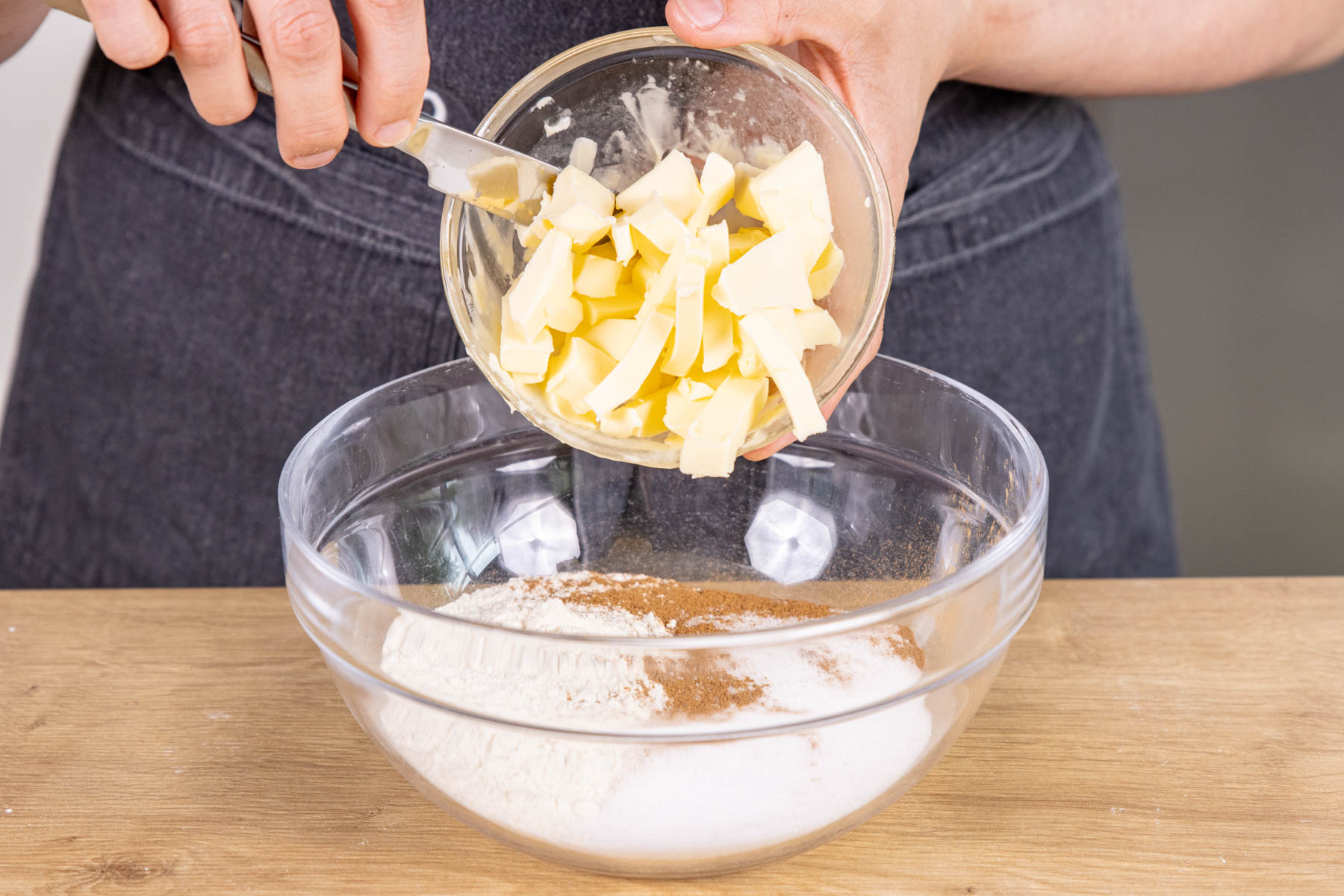 Apfelkuchen mit Rührteig und Pudding | Rezept Apfelkuchen mit Rührteig und Pudding | Rezept