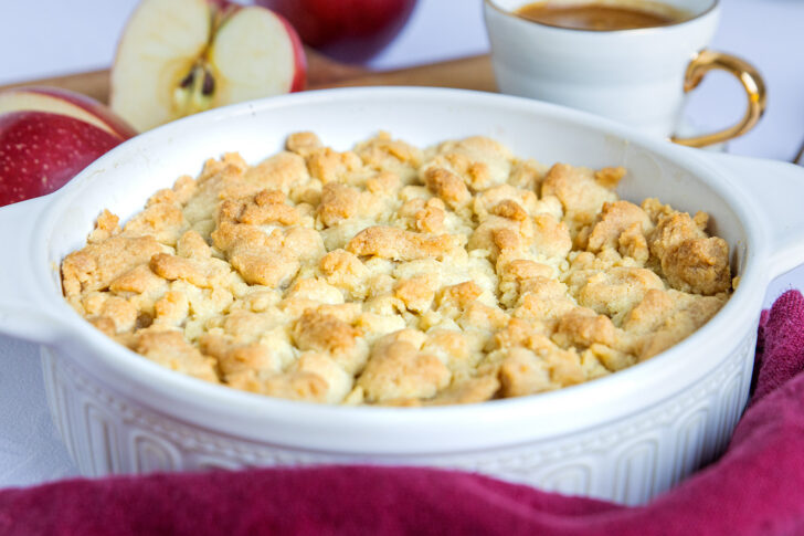 Apple Crumble Detail